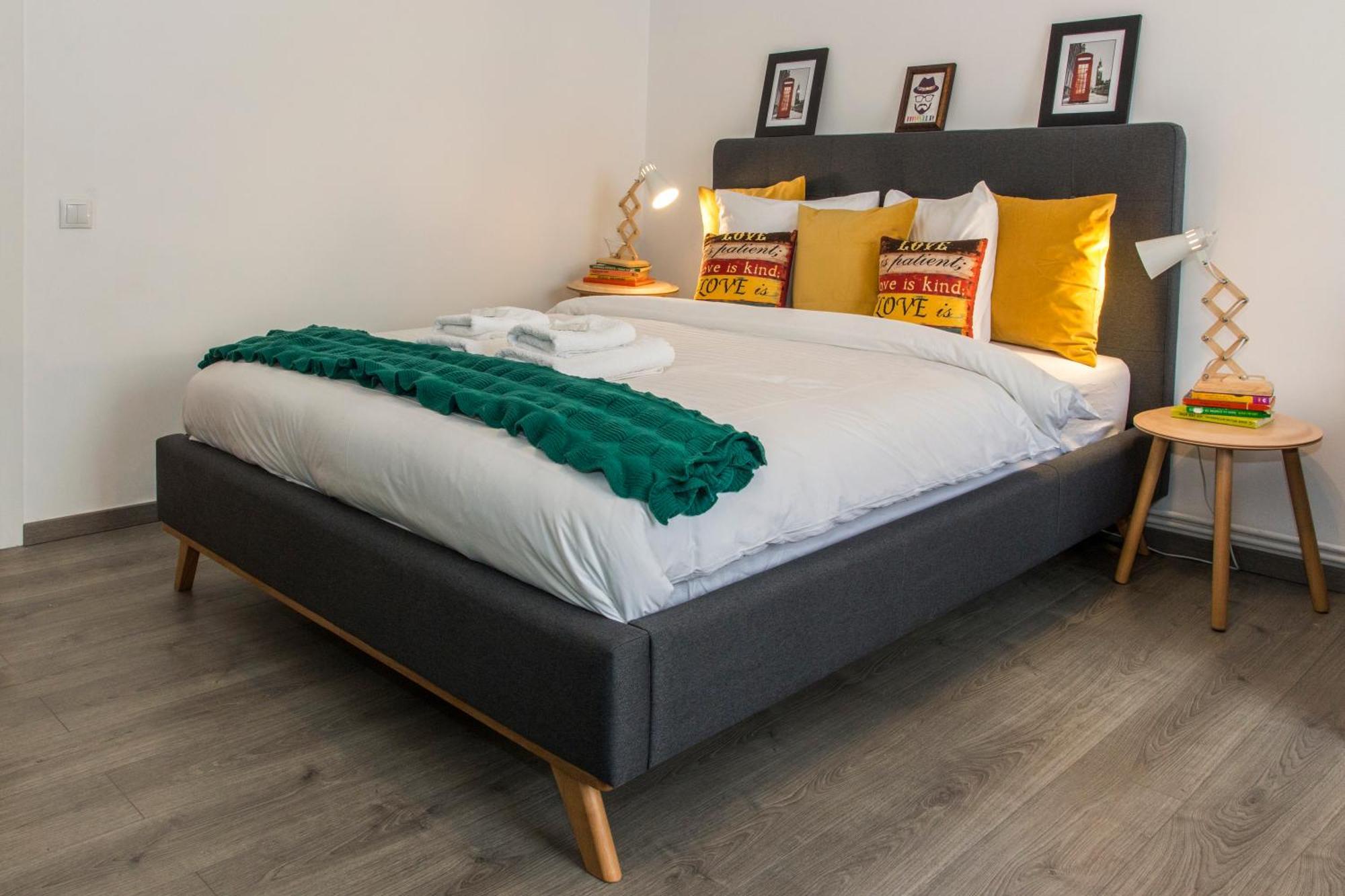 Old Town Premium Apartment By Mrg Bükreş Dış mekan fotoğraf