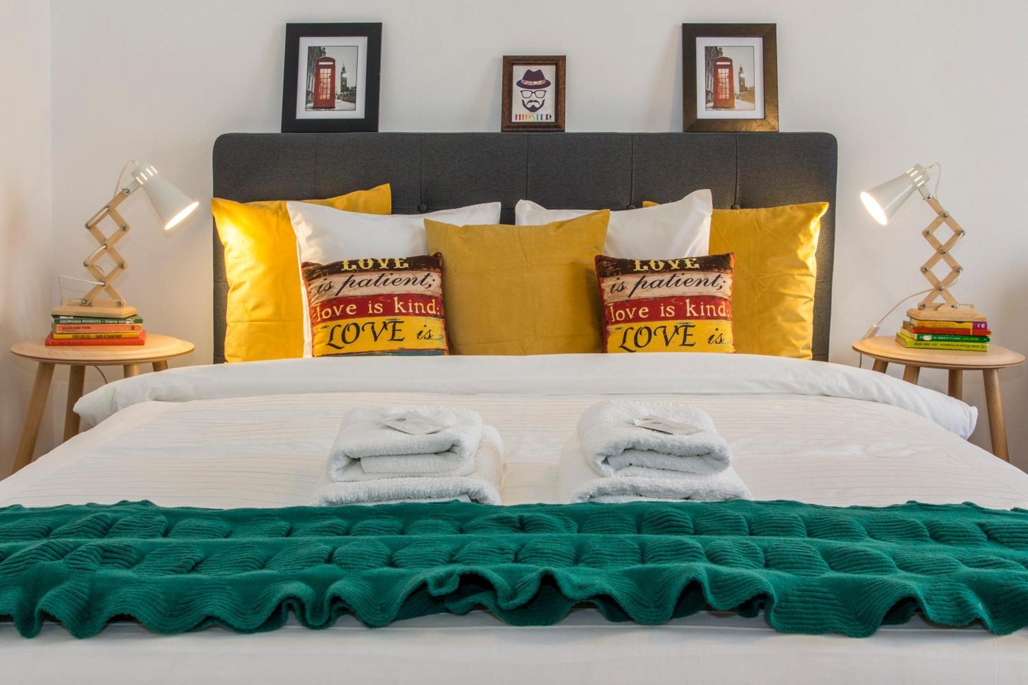 Old Town Premium Apartment By Mrg Bükreş Dış mekan fotoğraf